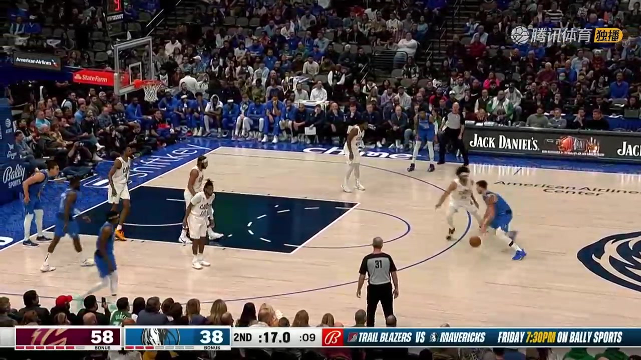 魔術師附體！東契奇神仙不看人背傳 畢竟周最佳助攻TOP10！